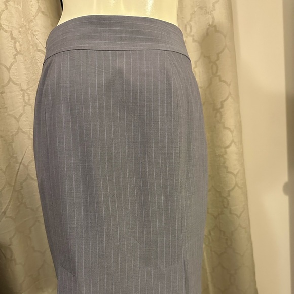Banana Republic Suit Skirt - Picture 1 of 7